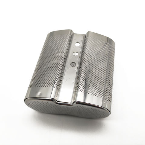 Thick-gauge outdoor housing with venting and seal