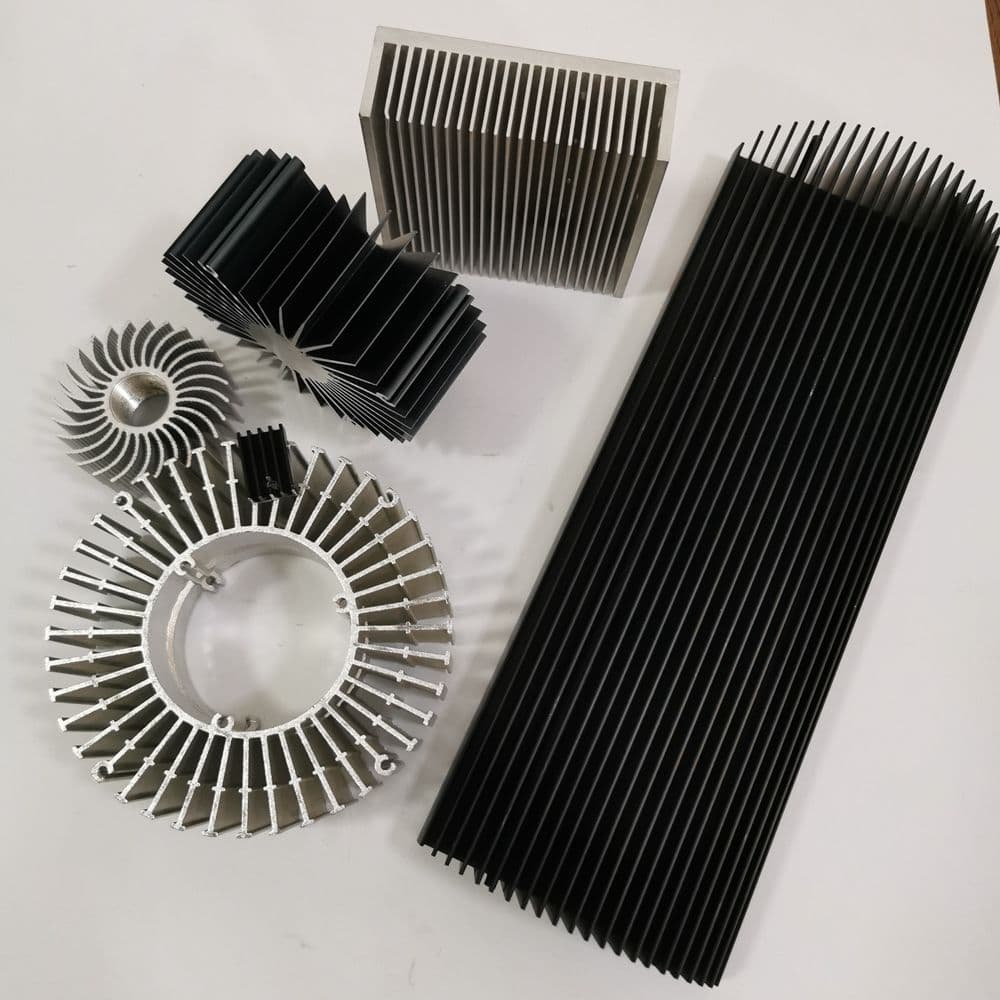 bulk finned heat sink array