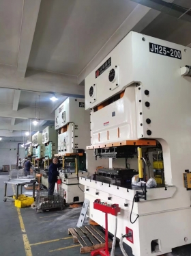 Customized sheet metal prototype manufacturing Chinese manufacturer: A Basic Knowledge Guide